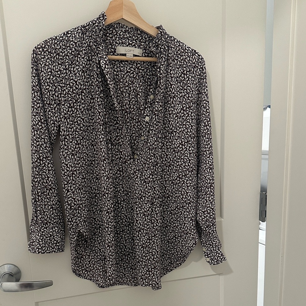 LOFT brown and White Floral Blouse